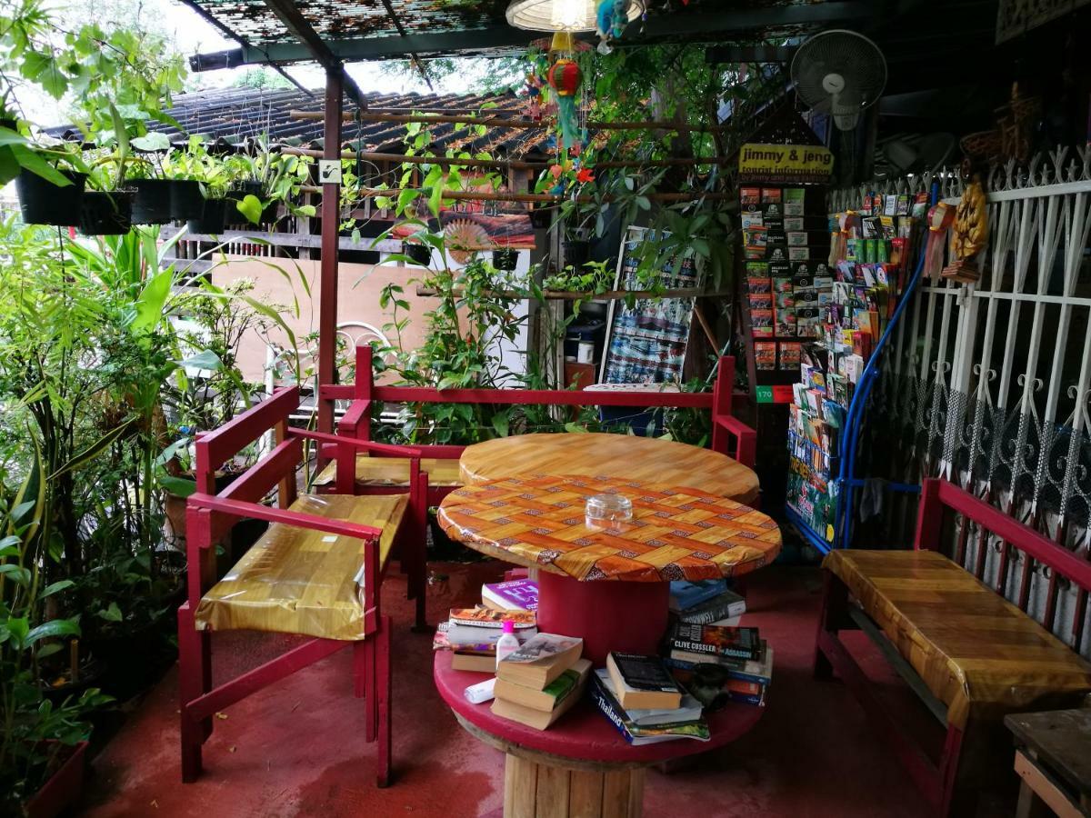 Jimmy And Jeng Homestay Чиангмай Экстерьер фото